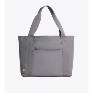 NWOT Beisics tote by Beis